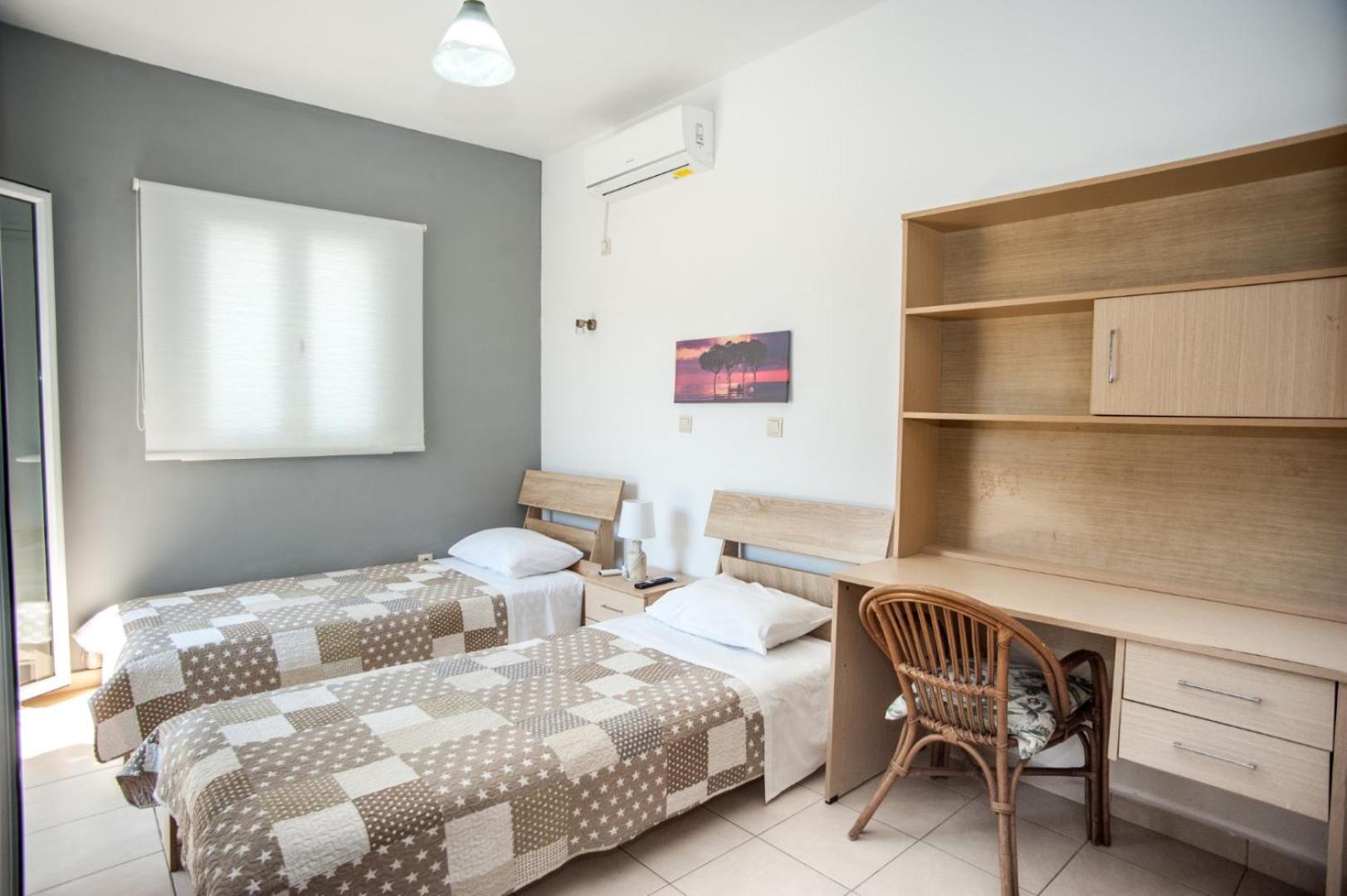 Gravanis Ir Home Pesadha Exterior photo