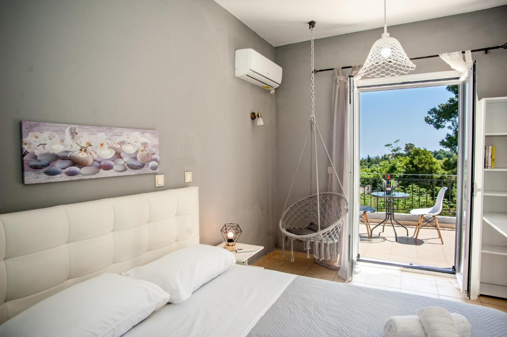 Gravanis Ir Home Pesadha Exterior photo